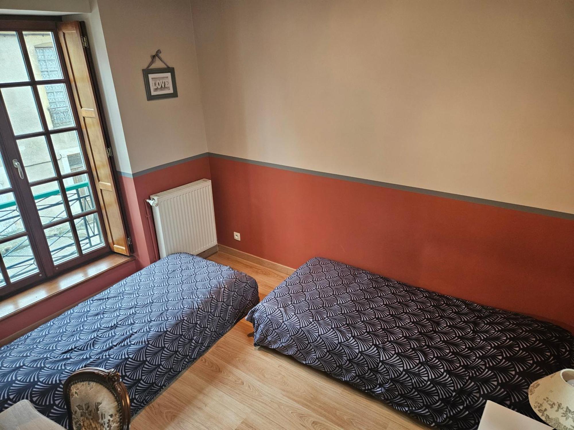 Le Petit Conte - Maison Calme En Centre Ville Sées Buitenkant foto